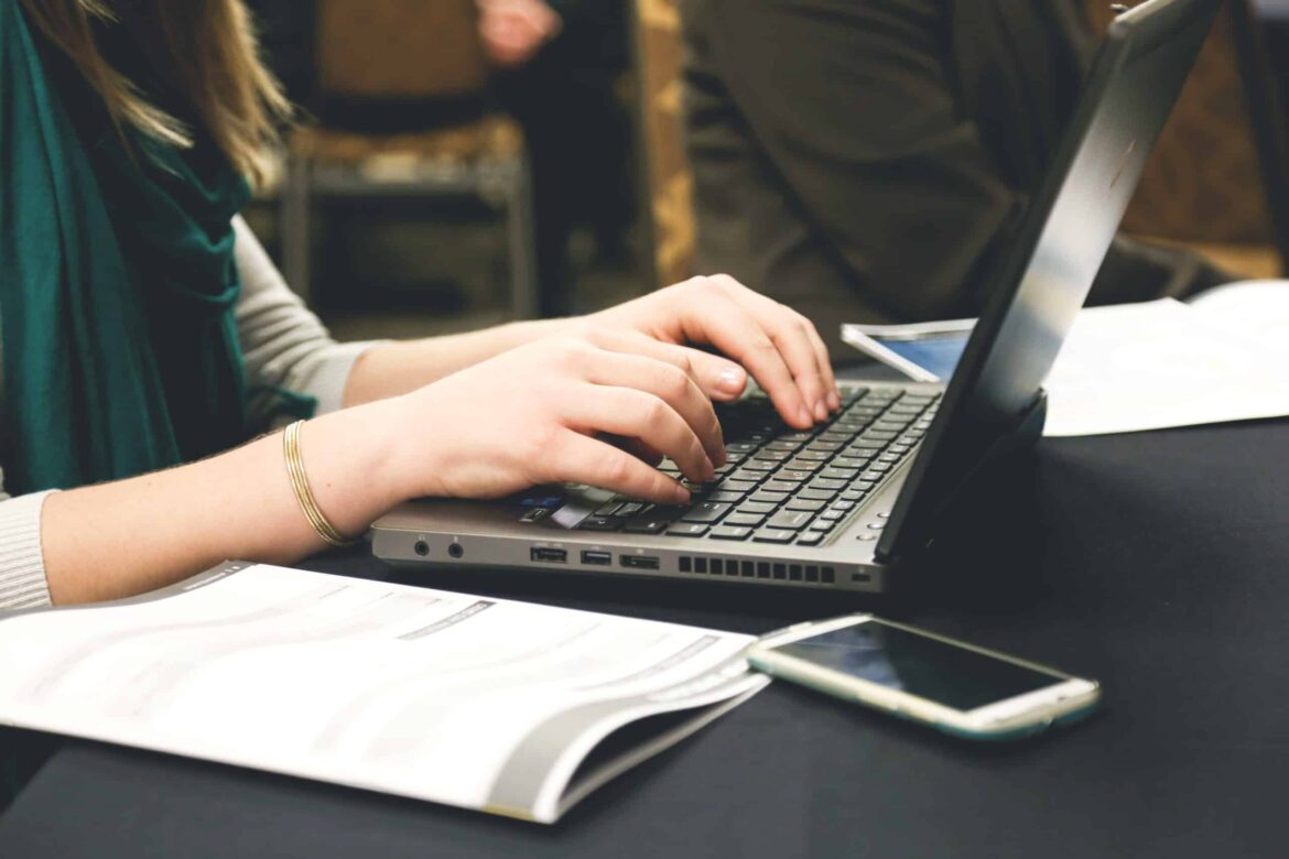 woman typing writing windows 1 scaled
